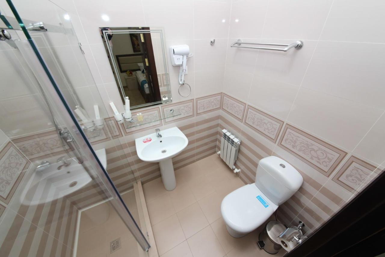 Globus Hotel - 塔什干全球商务宾馆 Teshabayguzar Экстерьер фото